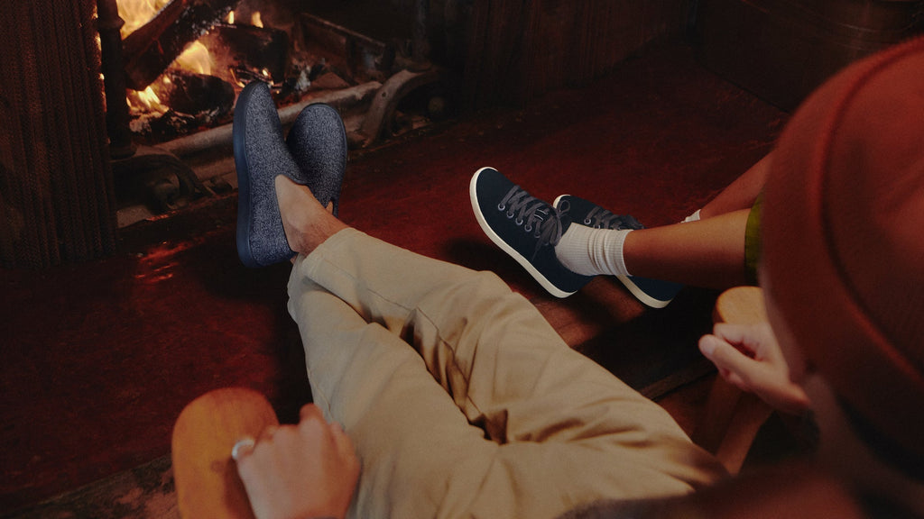 What Shoes To Wear When Traveling Someplace Cold